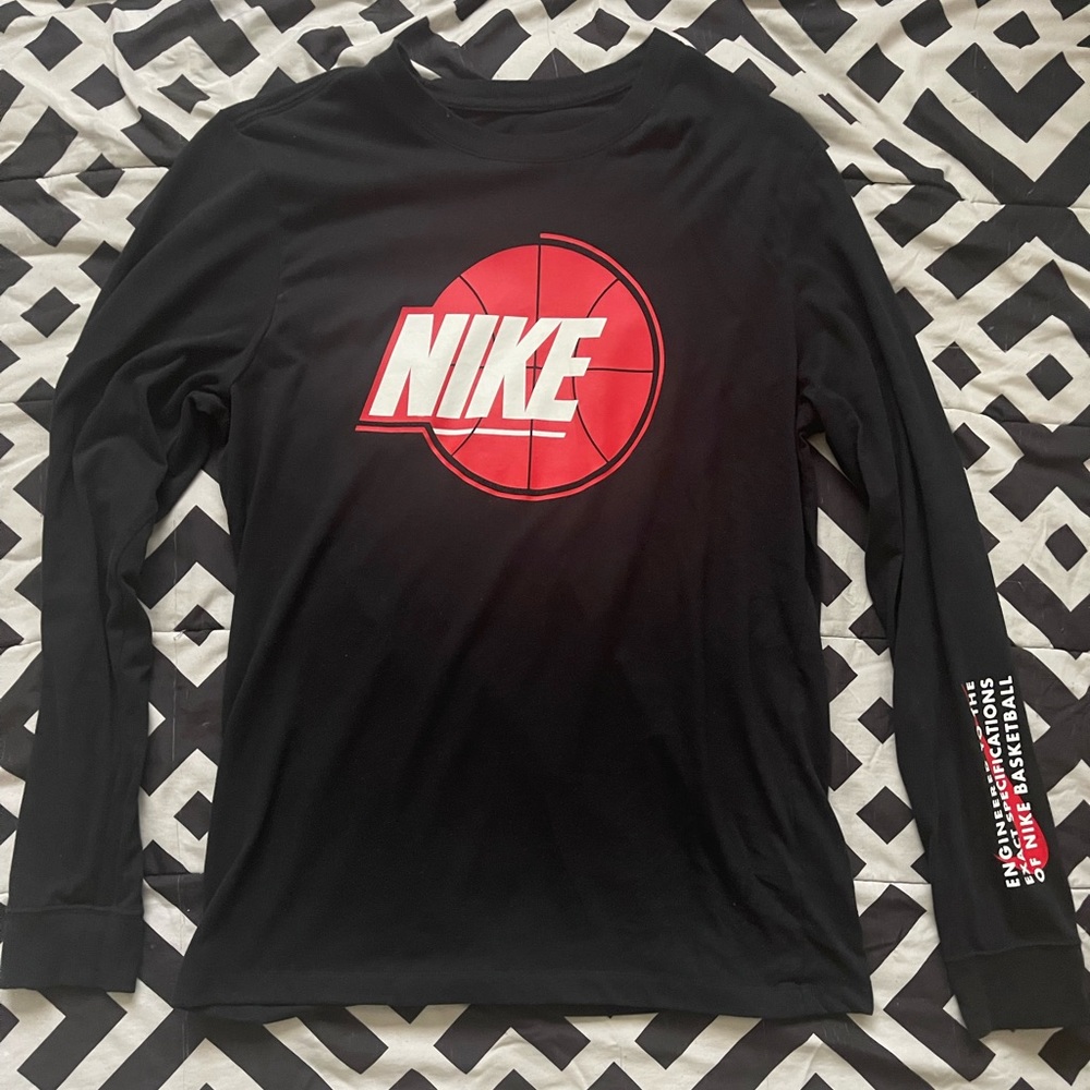 Long sleeve Nike basketball t shirt